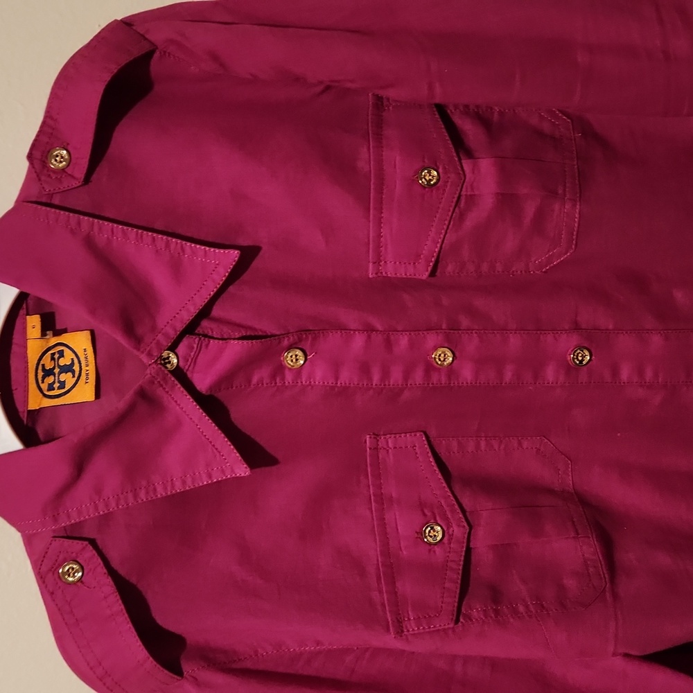 ❤️ TORY BURCH BRIGETTE FITTED BUTTON DOWN COTTON SHIRT / TOP IN MAGENTA, 6 - Picture 4 of 13